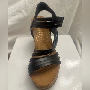 Blowfish Black Leather Wedge Sandals